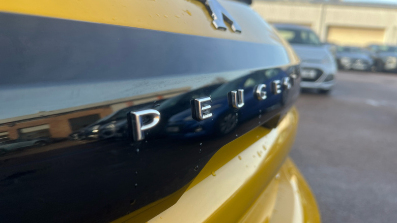 Peugeot 208 1.2 PureTech 100 GT 5dr Petrol Hatchback